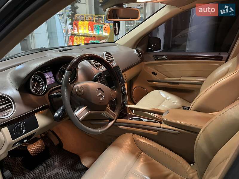Внедорожник / Кроссовер Mercedes-Benz GL-Class 2010 в Харькове