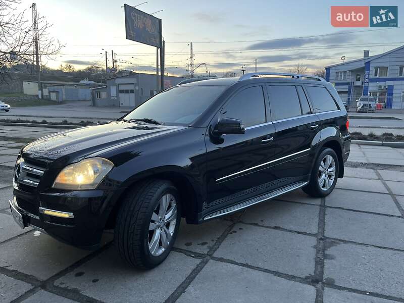 Внедорожник / Кроссовер Mercedes-Benz GL-Class 2010 в Харькове