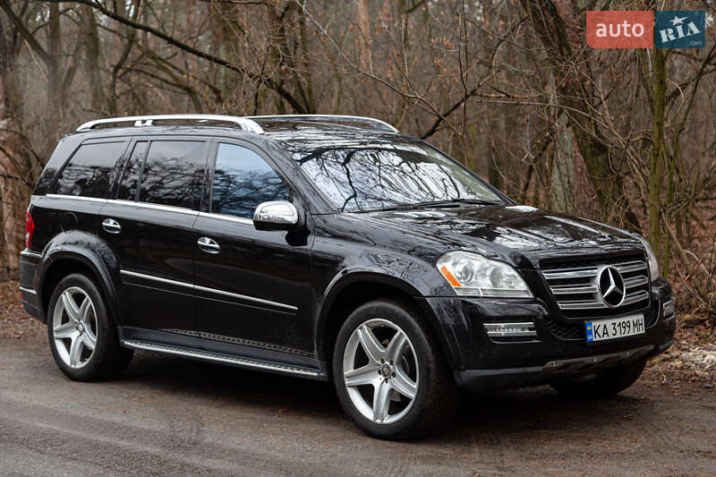 Внедорожник / Кроссовер Mercedes-Benz GL-Class 2010 в 