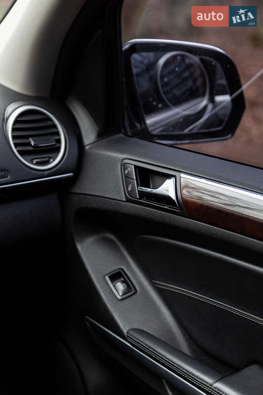 Внедорожник / Кроссовер Mercedes-Benz GL-Class 2010 в Киеве