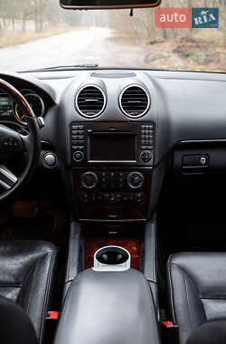 Внедорожник / Кроссовер Mercedes-Benz GL-Class 2010 в 