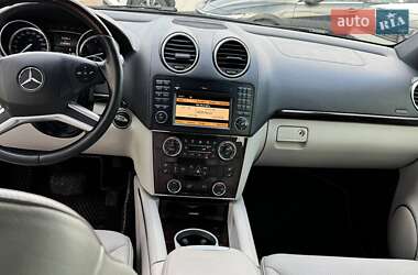 Внедорожник / Кроссовер Mercedes-Benz GL-Class 2010 в 