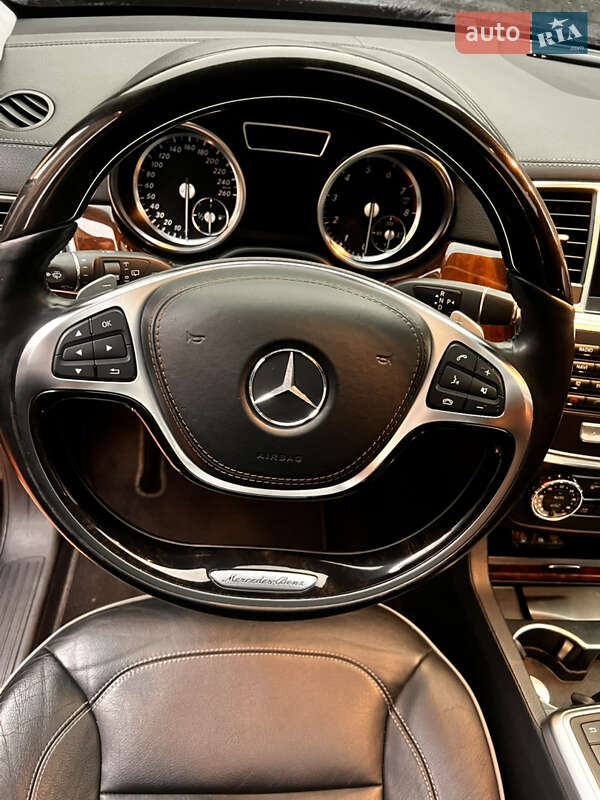 Позашляховик / Кросовер Mercedes-Benz GL-Class 2013 в Одесі фото 21 Позашляховик / Кросовер Mercedes-Benz GL-Class 2013 в Одесі