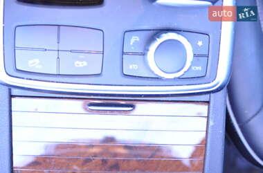 Позашляховик / Кросовер Mercedes-Benz GL-Class 2013 в 
