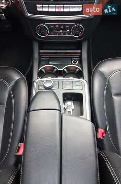 Позашляховик / Кросовер Mercedes-Benz GL-Class 2013 в 