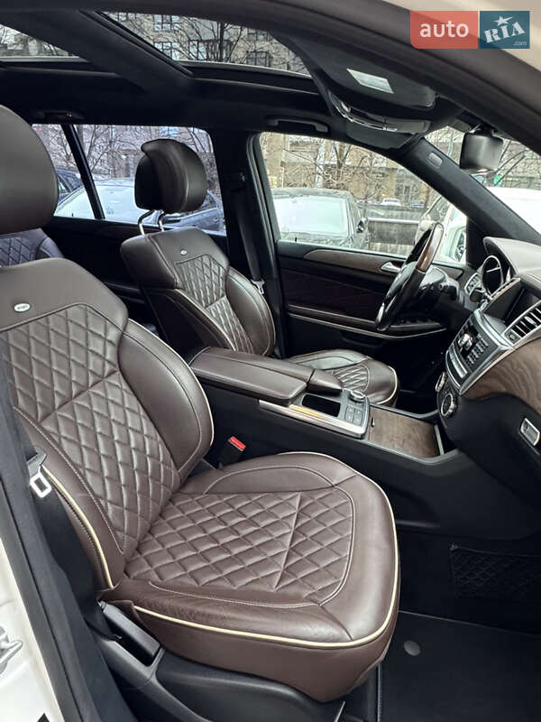 Внедорожник / Кроссовер Mercedes-Benz GL-Class 2014 в Киеве фото 8 Внедорожник / Кроссовер Mercedes-Benz GL-Class 2014 в Киеве