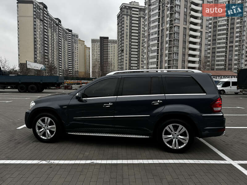 Позашляховик / Кросовер Mercedes-Benz GL-Class 2010 в Києві