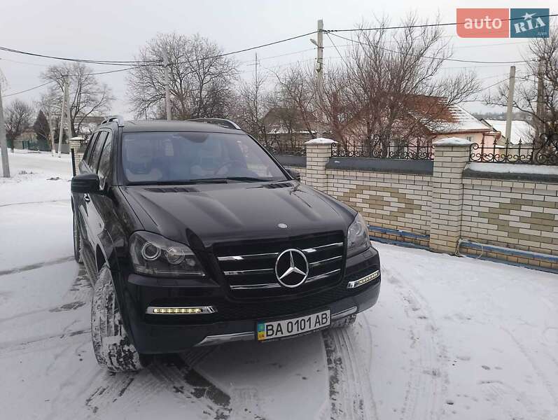 Позашляховик / Кросовер Mercedes-Benz GL-Class 2012 в Малій Висці