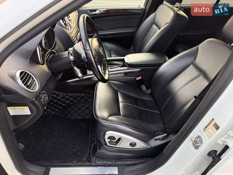 Позашляховик / Кросовер Mercedes-Benz GL-Class 2010 в Львові