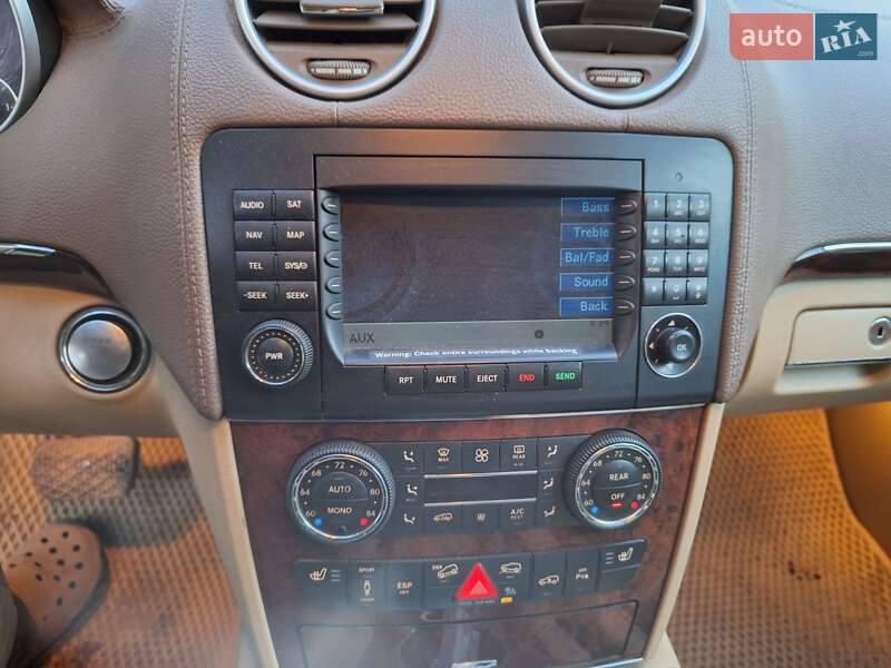 Внедорожник / Кроссовер Mercedes-Benz GL-Class 2008 в Татарбунарах фото 9 Внедорожник / Кроссовер Mercedes-Benz GL-Class 2008 в Татарбунарах