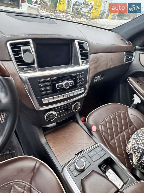Позашляховик / Кросовер Mercedes-Benz GL-Class 2013 в Києві