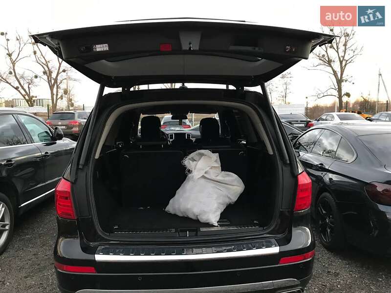 Позашляховик / Кросовер Mercedes-Benz GL-Class 2013 в Києві