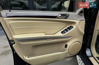 Внедорожник / Кроссовер Mercedes-Benz GL-Class 2010 в 