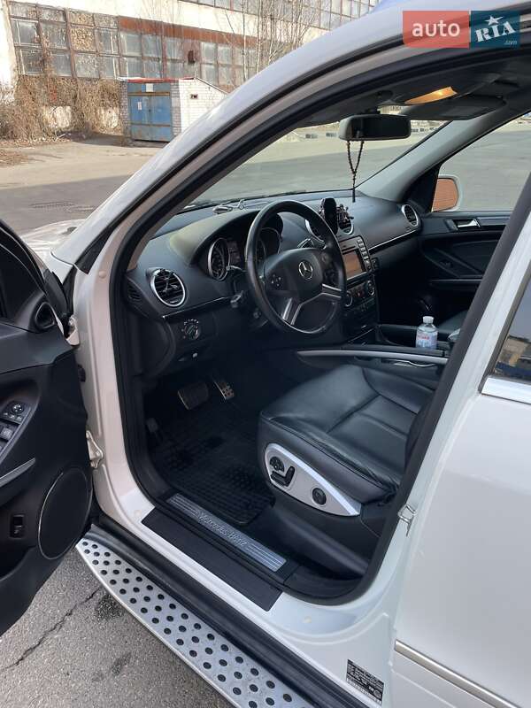 Внедорожник / Кроссовер Mercedes-Benz GL-Class 2010 в Киеве фото 22 Внедорожник / Кроссовер Mercedes-Benz GL-Class 2010 в Киеве