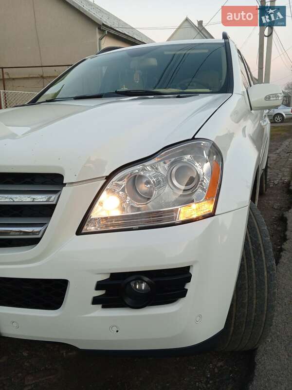 Позашляховик / Кросовер Mercedes-Benz GL-Class 2006 в Хусті