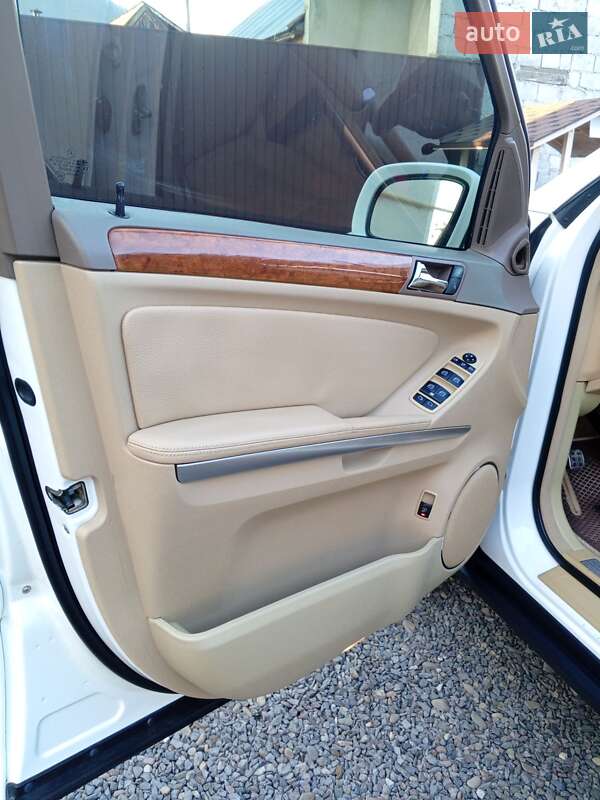 Позашляховик / Кросовер Mercedes-Benz GL-Class 2006 в Хусті