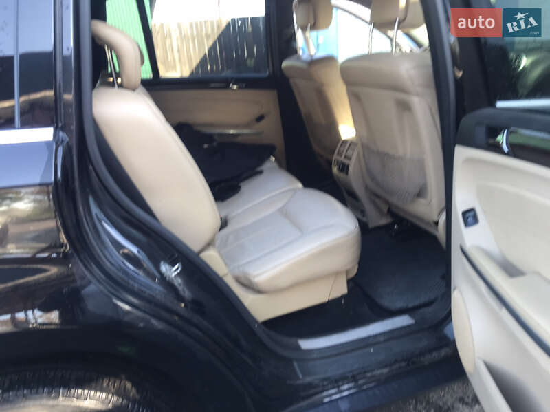 Внедорожник / Кроссовер Mercedes-Benz GL-Class 2012 в Попельне