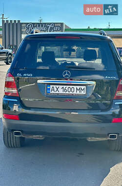 Внедорожник / Кроссовер Mercedes-Benz GL-Class 2009 в 