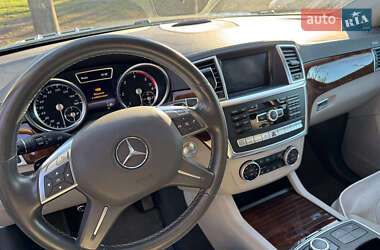 Внедорожник / Кроссовер Mercedes-Benz GL-Class 2013 в 