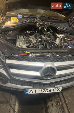 Позашляховик / Кросовер Mercedes-Benz GL-Class 2015 в 