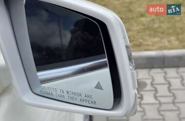 Позашляховик / Кросовер Mercedes-Benz GL-Class 2012 в 