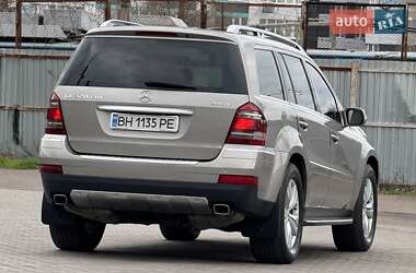Позашляховик / Кросовер Mercedes-Benz GL-Class 2008 в 