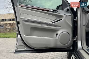 Позашляховик / Кросовер Mercedes-Benz GL-Class 2008 в 