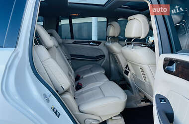 Внедорожник / Кроссовер Mercedes-Benz GL-Class 2012 в 