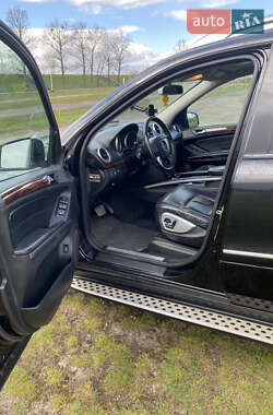 Внедорожник / Кроссовер Mercedes-Benz GL-Class 2007 в 