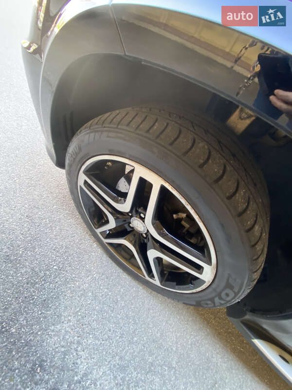 Позашляховик / Кросовер Mercedes-Benz GL-Class 2015 в Запоріжжі