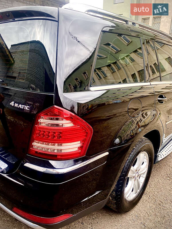 Внедорожник / Кроссовер Mercedes-Benz GL-Class 2010 в Ровно