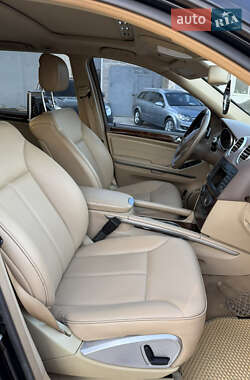Внедорожник / Кроссовер Mercedes-Benz GL-Class 2010 в 
