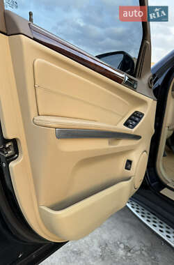 Внедорожник / Кроссовер Mercedes-Benz GL-Class 2010 в 