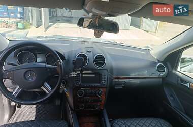 Позашляховик / Кросовер Mercedes-Benz GL-Class 2006 в 