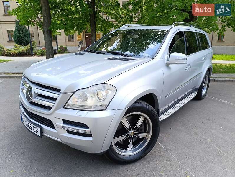 Внедорожник / Кроссовер Mercedes-Benz GL-Class 2011 в 