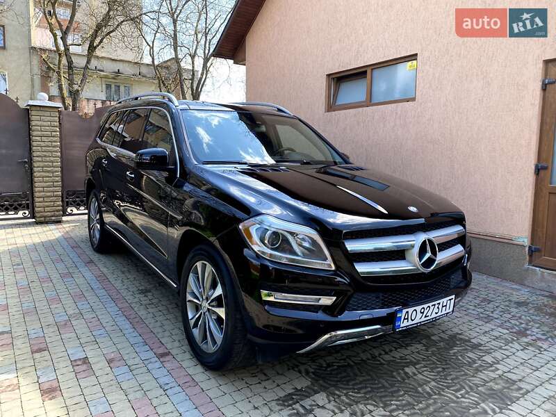 Mercedes-Benz GL-Class 2012