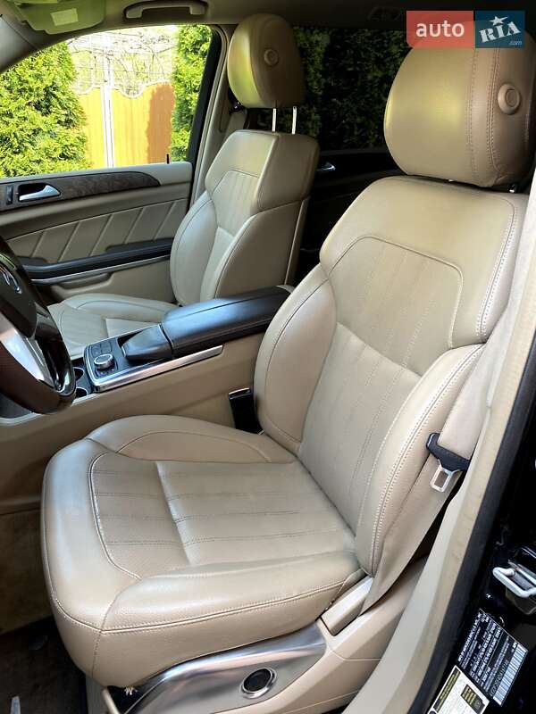 Внедорожник / Кроссовер Mercedes-Benz GL-Class 2012 в Сваляве фото 17 Внедорожник / Кроссовер Mercedes-Benz GL-Class 2012 в Сваляве