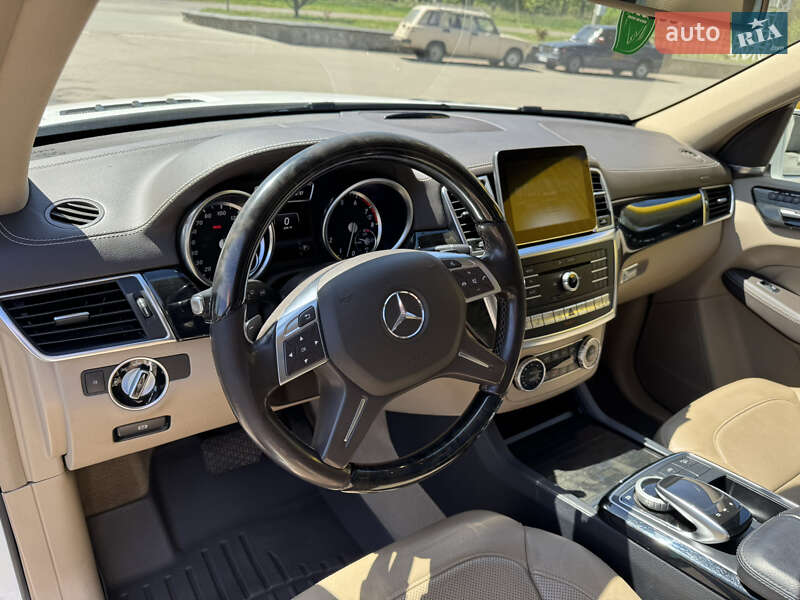 Позашляховик / Кросовер Mercedes-Benz GL-Class 2015 в Смілі