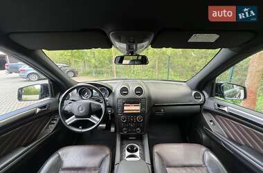Позашляховик / Кросовер Mercedes-Benz GL-Class 2012 в 