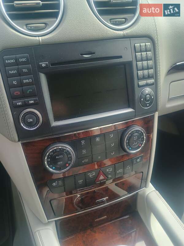 Позашляховик / Кросовер Mercedes-Benz GL-Class 2010 в Пирятині фото 24 Позашляховик / Кросовер Mercedes-Benz GL-Class 2010 в Пирятині
