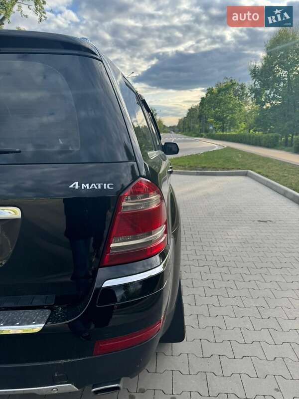 Позашляховик / Кросовер Mercedes-Benz GL-Class 2009 в Києві