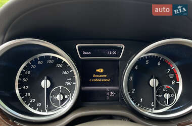 Внедорожник / Кроссовер Mercedes-Benz GL-Class 2012 в 