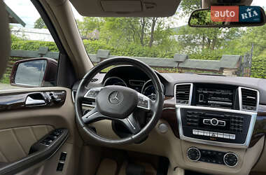 Внедорожник / Кроссовер Mercedes-Benz GL-Class 2012 в 