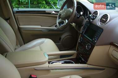 Внедорожник / Кроссовер Mercedes-Benz GL-Class 2012 в 