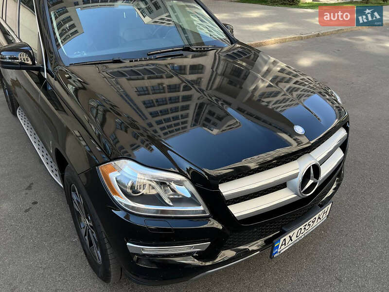 Позашляховик / Кросовер Mercedes-Benz GL-Class 2012 в Києві