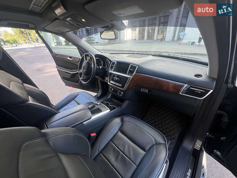 Позашляховик / Кросовер Mercedes-Benz GL-Class 2012 в Києві