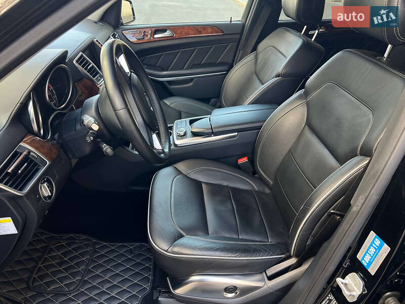 Позашляховик / Кросовер Mercedes-Benz GL-Class 2012 в Києві