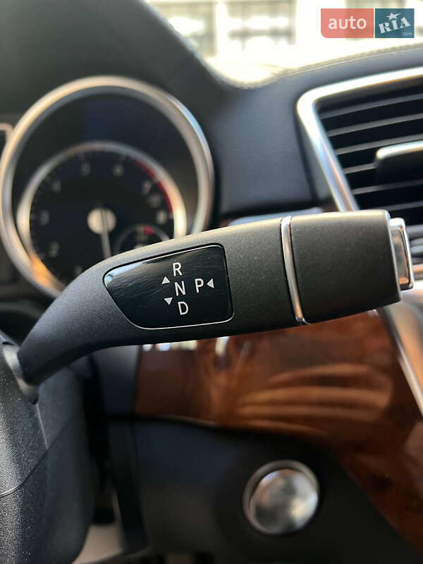 Позашляховик / Кросовер Mercedes-Benz GL-Class 2012 в Києві