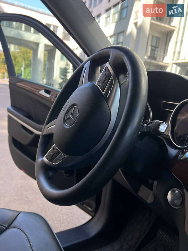 Позашляховик / Кросовер Mercedes-Benz GL-Class 2012 в Києві