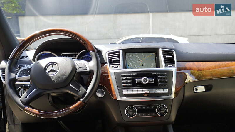 Внедорожник / Кроссовер Mercedes-Benz GL-Class 2013 в Киеве фото 9 Внедорожник / Кроссовер Mercedes-Benz GL-Class 2013 в Киеве